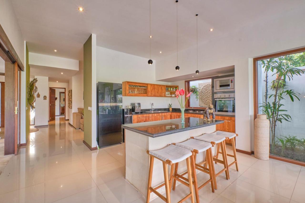 Balinese Luxurious Elegance Villa *