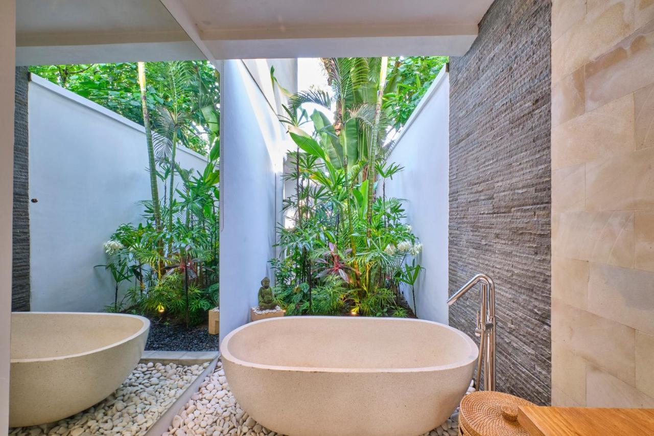 Villa Balinese Luxurious Elegance *