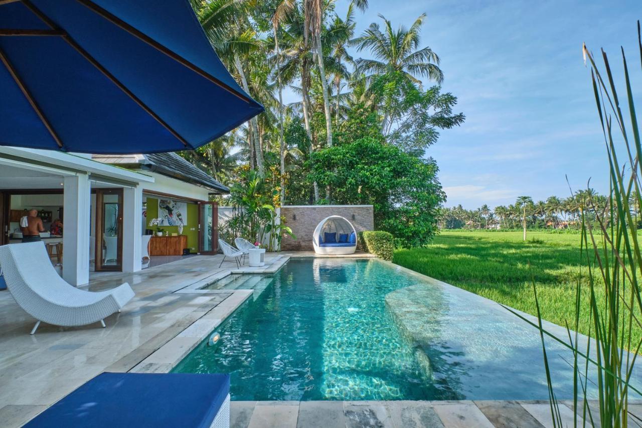 Villa Balinese Luxurious Elegance